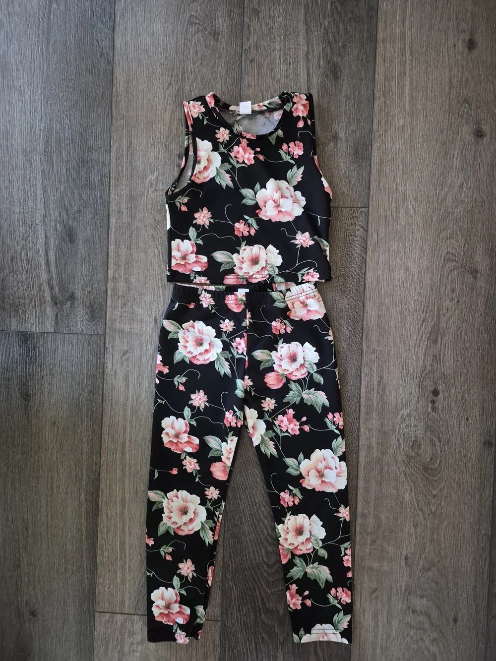 Girl's Floral Print Black Top & Bottom DET